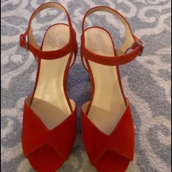 Nine West - Brand new red wedge sandals - Picture 1 of 3